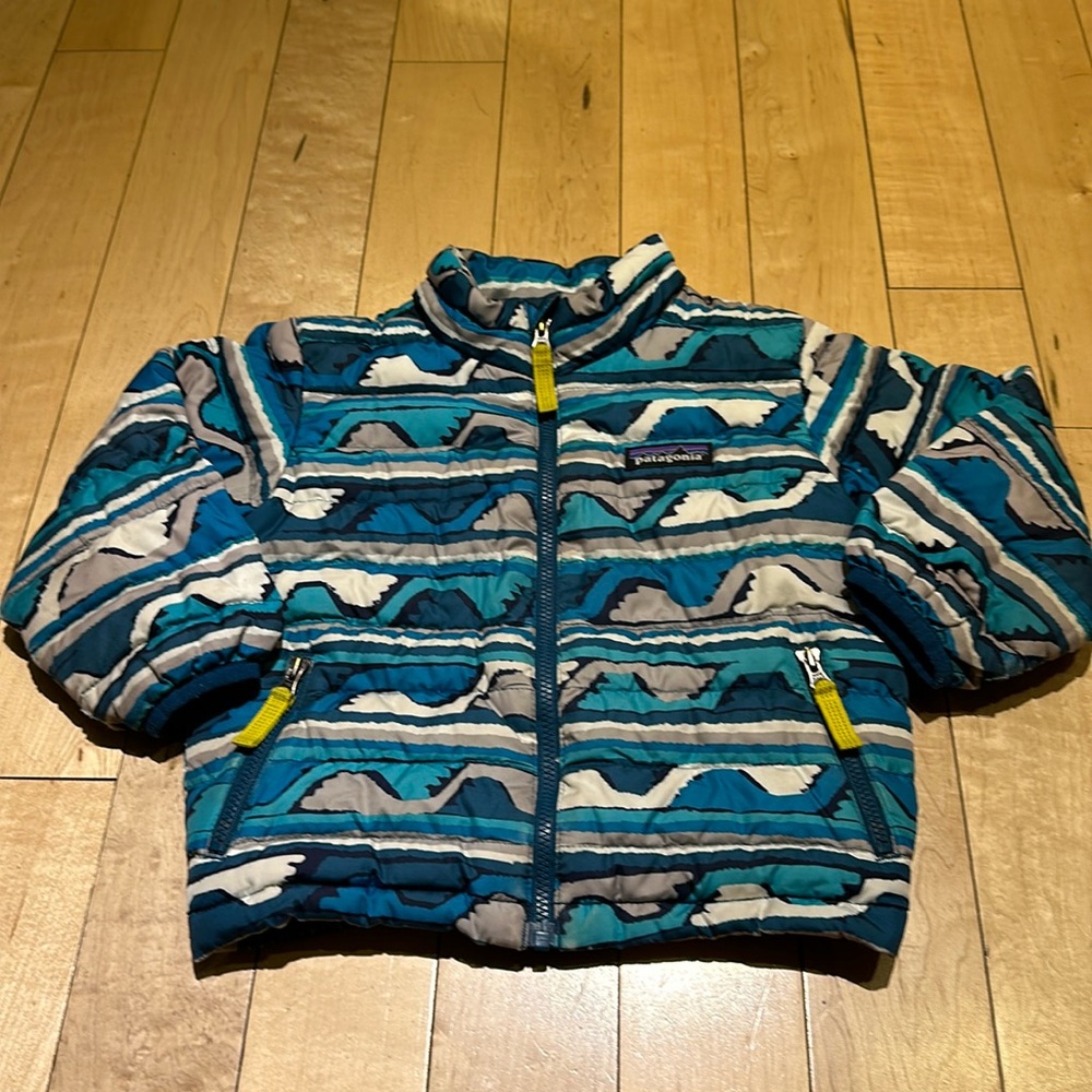 Patagonia down sweater - 2T